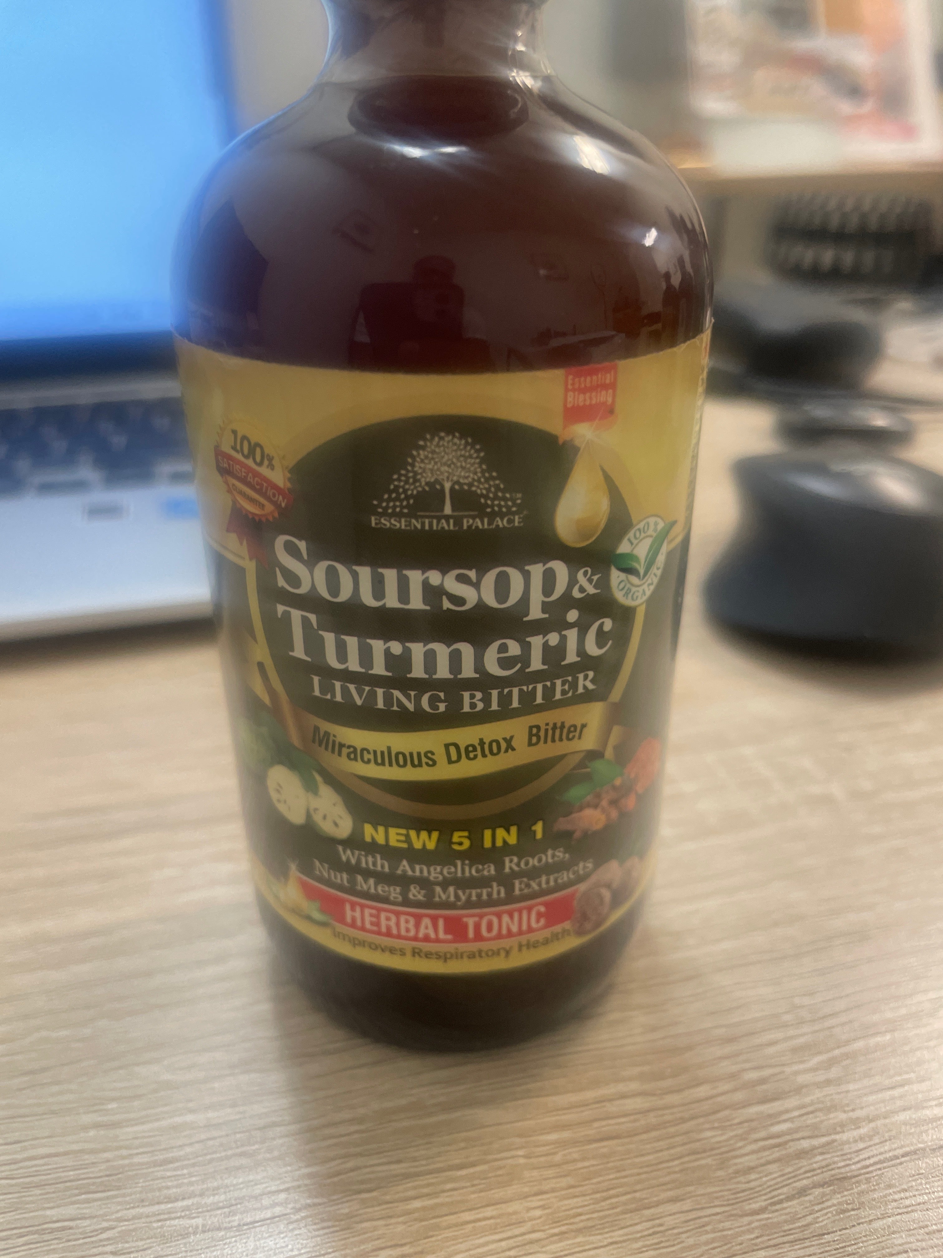 Soursop & turmeric living bitter