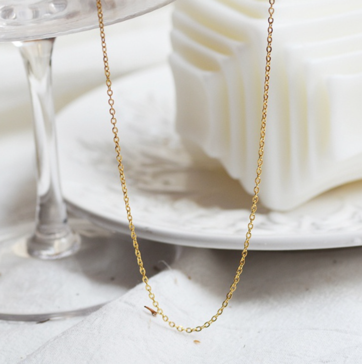 Necklace without pendent